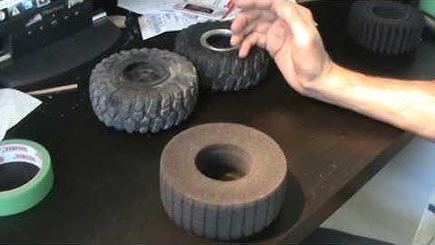 2.2 crawler tire and tire foam mod
