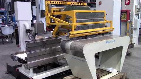 RSS950 Revimac 5 axis servo stacker.