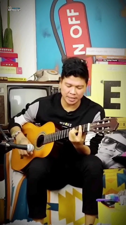 ANDIKA KANGEN BAND BAWAIN LAGU SLANK - KUPU-KUPU LIARKU #shorts #shortvideo