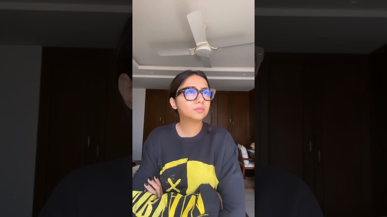 And the sleeves were rolled up too 🤤 