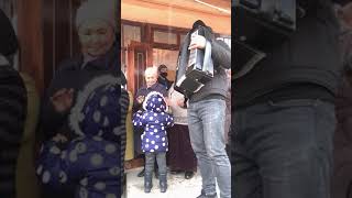картинка: 705... Өзгөндө Кароол айыл өкмөтүндөгү  АСАН Акемдин кыз узатуу тоюнан үзүндү