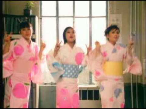 【CM】JT 桃の天然水 「なんか弾けてるね」「やっぱり？」