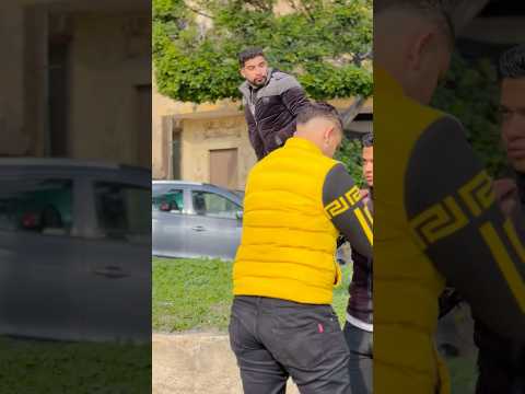 بتمشى على الكورنيش والباشا مفتشنيش الحمدلله مشفنيش