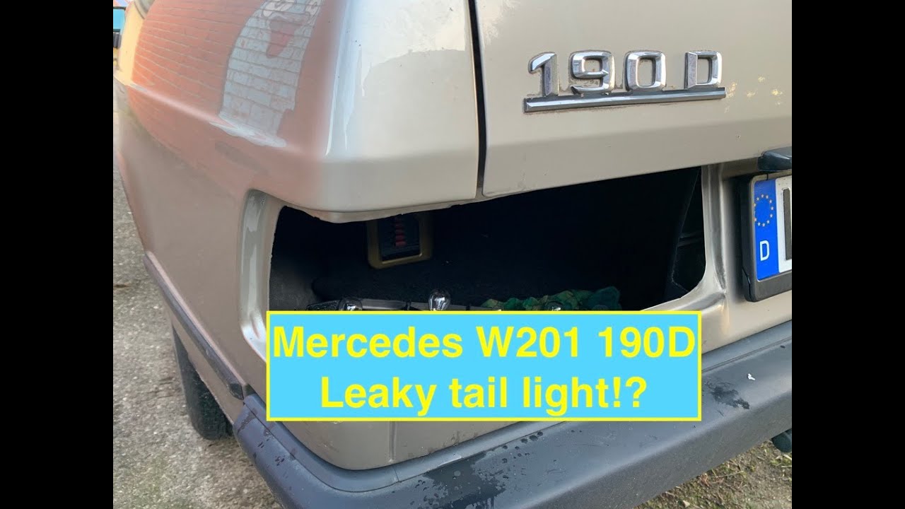 olaf's oldtimer. Repair. Trying to seal leaking tail light of my