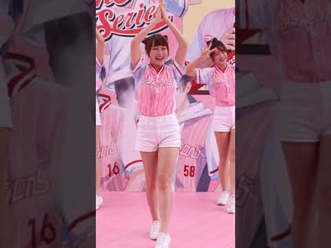 20211120 味全龍女孩日 2021味全龍嗆司曲 X 叱吒雲霄 Dragon Beauties 小龍女 (心璇CAM) in 天母棒球場