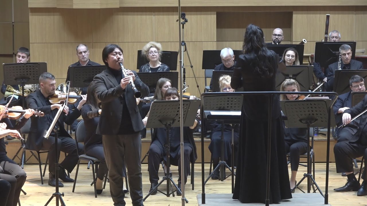 СИМФОНИЧНО-ОПЕРНО ДРУЖЕСТВО 