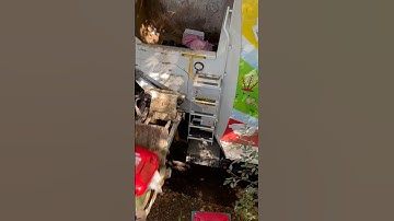 Pendulum Packer action on garbage #garbagecollection #garbagetrucks