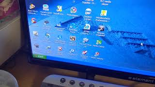 2004 Dell Dimension 4600 Running Windows Xp Media Center Edition