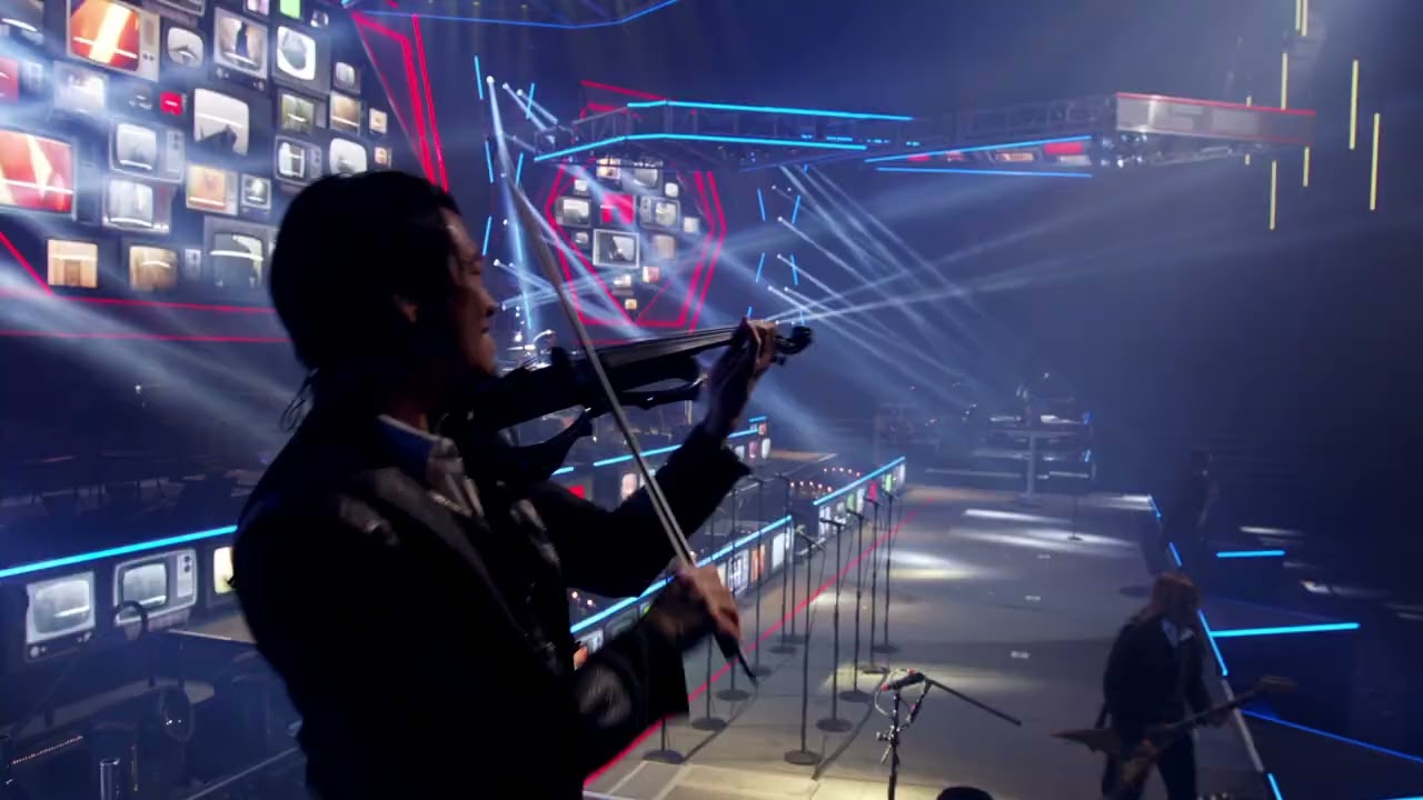 Trans-Siberian Orchestra is Back, Guitarist Al Pitrelli Reveals Details of  Winter Tour 2022 - American Songwriter