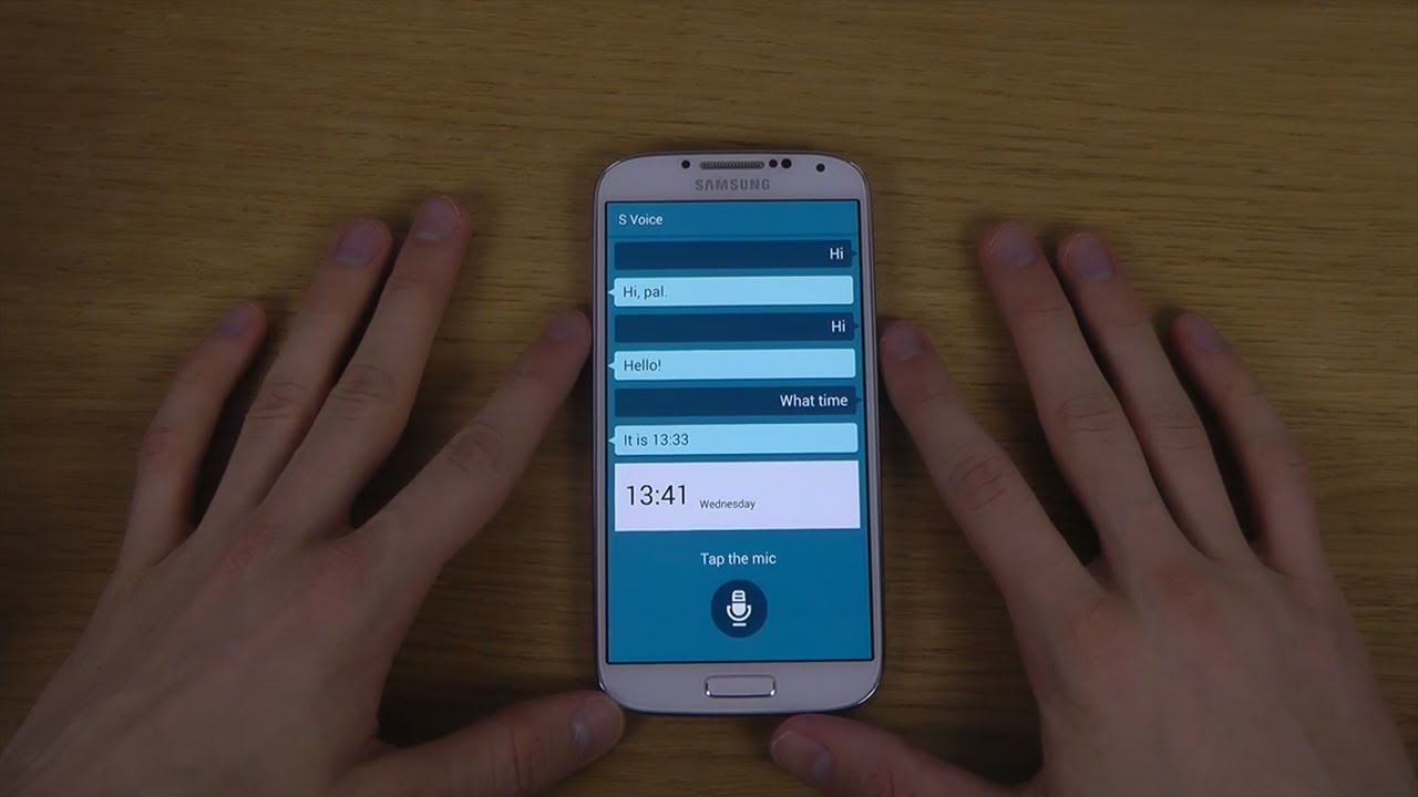 В телефоне самсунг голосовой. S Voice. S Voice на русском языке на Samsung Galaxy s5.