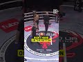 Fetongi Tuinauvai out of nowhere with a HUGE overhand right 👏