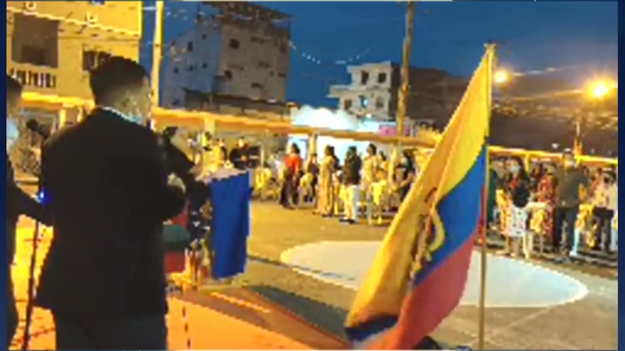 OBISPO JESSICA FREIRE CANTANDO ADORACION CAMPAÑA EVANGELISTICA IGLESIA REMANENTE DE FE