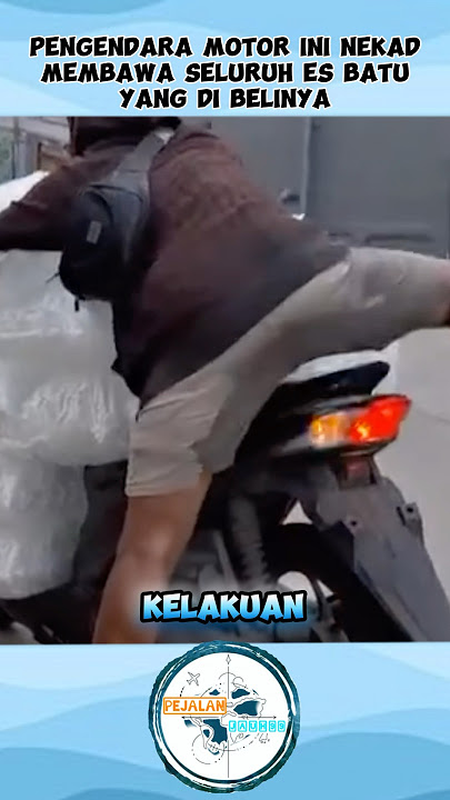 Pengendara motor ini nek4d membawa semua es batu sampai seperti ini #shorts