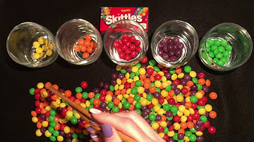 Sorting SKITTLES by Color with Chopsticks | Satisfying ASMR / ASMR | Ločevanje Skittles po barvi