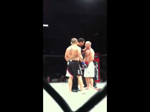 Eric Davila vs Brock Larson