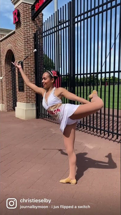 Baton Twirling Scale Leg Hold ✨#batontwirling #rutgers #shorts #shortsvideo