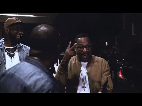 Martin Lawrence Set Up The Lit AF Crew To Go In This Haunted House | Scare House