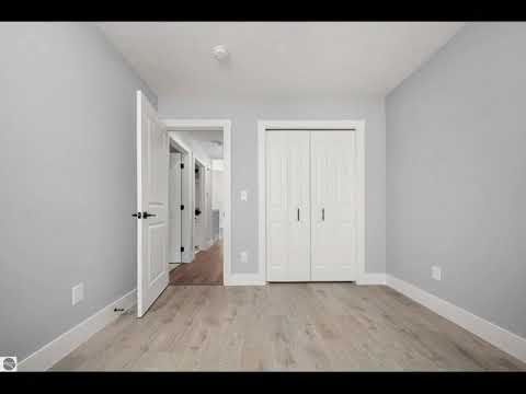 1867 Kymbra Lane, Traverse City, MI home video tour
