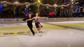Olympic D Medalists Meryl Davis & Charlie White Perform In Downtown Detroit
