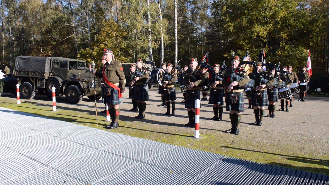 Remembrance Day Holten Canadian War Cemetery ( 10 November 2019 ) YouTube