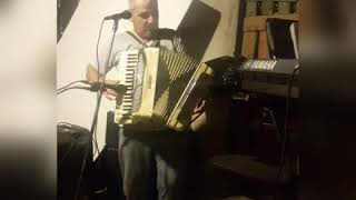 Video thumbnail of "Polka el Recreo"