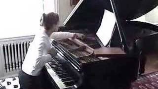 Information Plucking A performed by Amy Briggs Guide