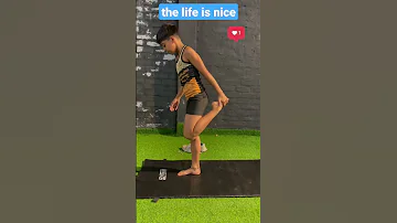 A Sweet Boy Who Cares About His Body And Sports ولد حلو وجسم احلي بسبب الرياضة 