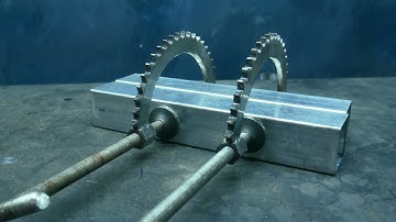 Metalworking Crafts and Tricks For Making Vise Clamp From Motorcycle Sprocket