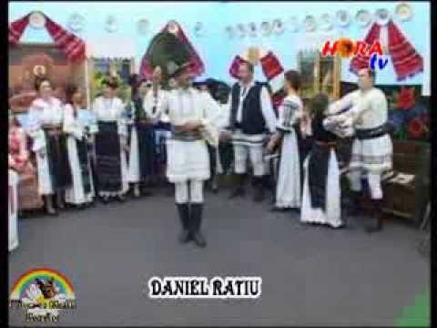 Mandru-i jocul de la sat