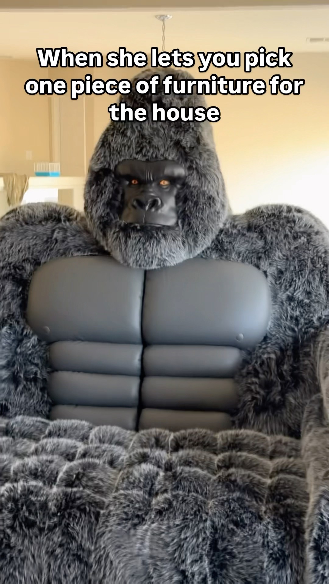 Best couch ever @Imthe_annag