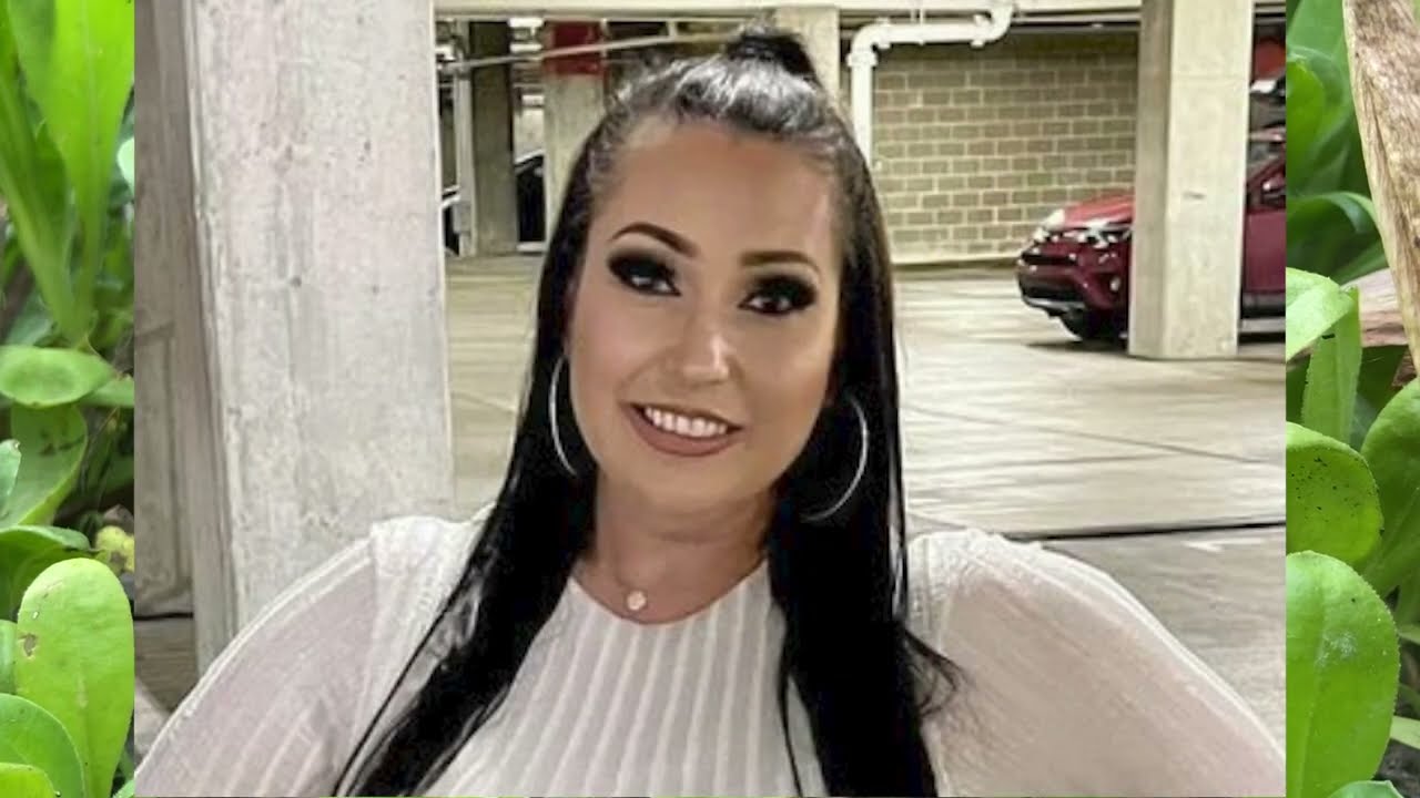 Amber Nova Plus Size curvy model plus size fashion model Amber Nova