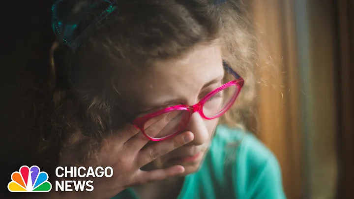 New 'Arcturus' COVID Variant Causing Itchy Eyes? Chicago's Top Doc Weighs In