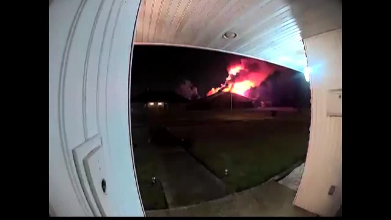 One person killed in early morning house fire, investigators say - YouTube