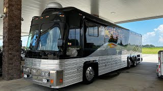 Final upgrades for the car hauler RV bus conversion. make it or break it