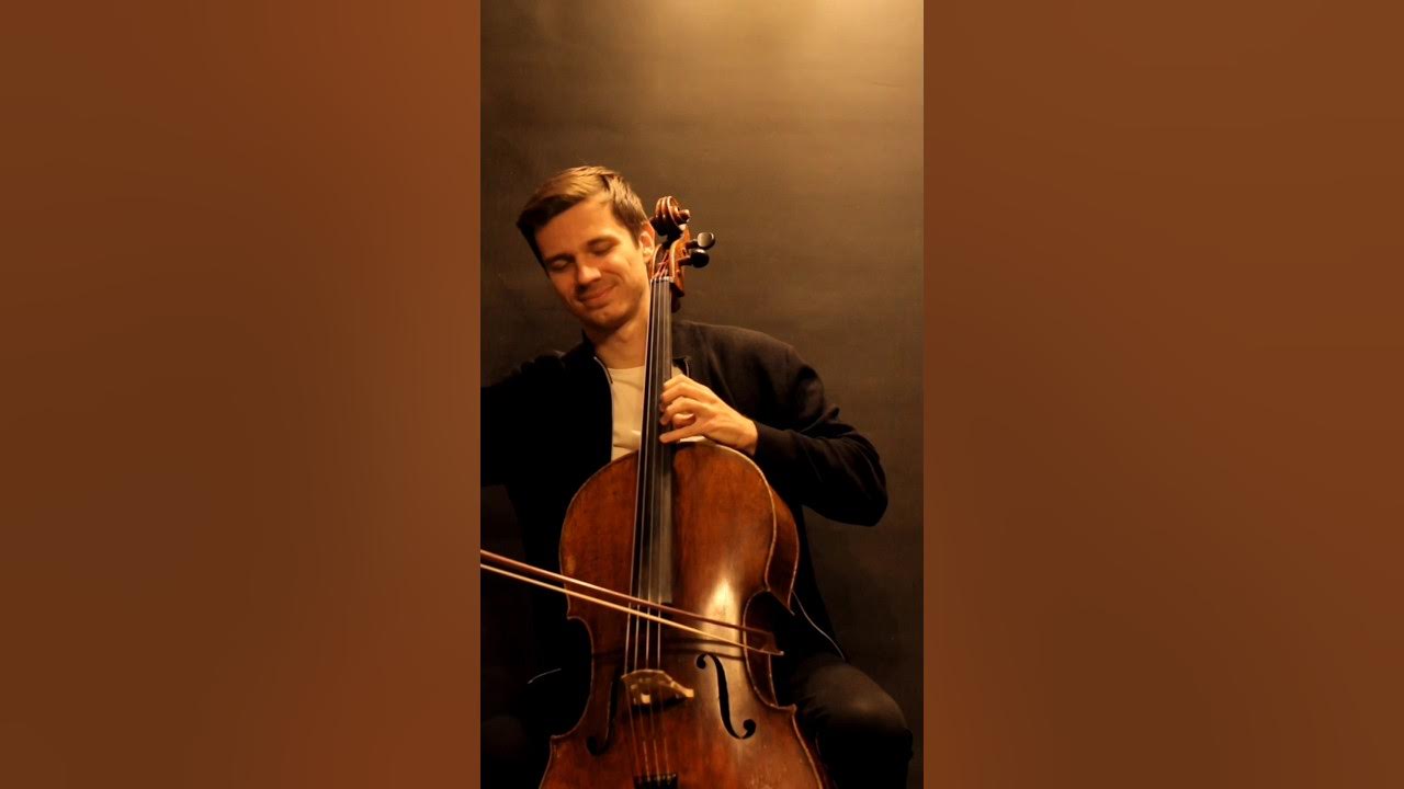 Carol of the Bells | Solo Version #celloplayer #cello #solo #coversong Carol of the Bells | Solo Version #celloplayer #cello #solo #coversong