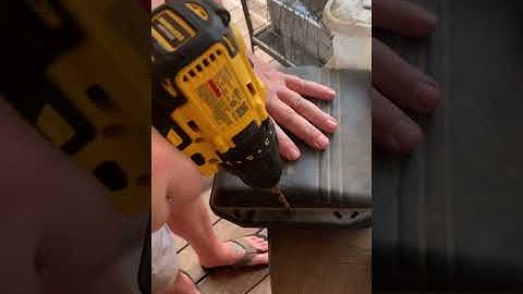 Tomcat Bait station hack for lost key