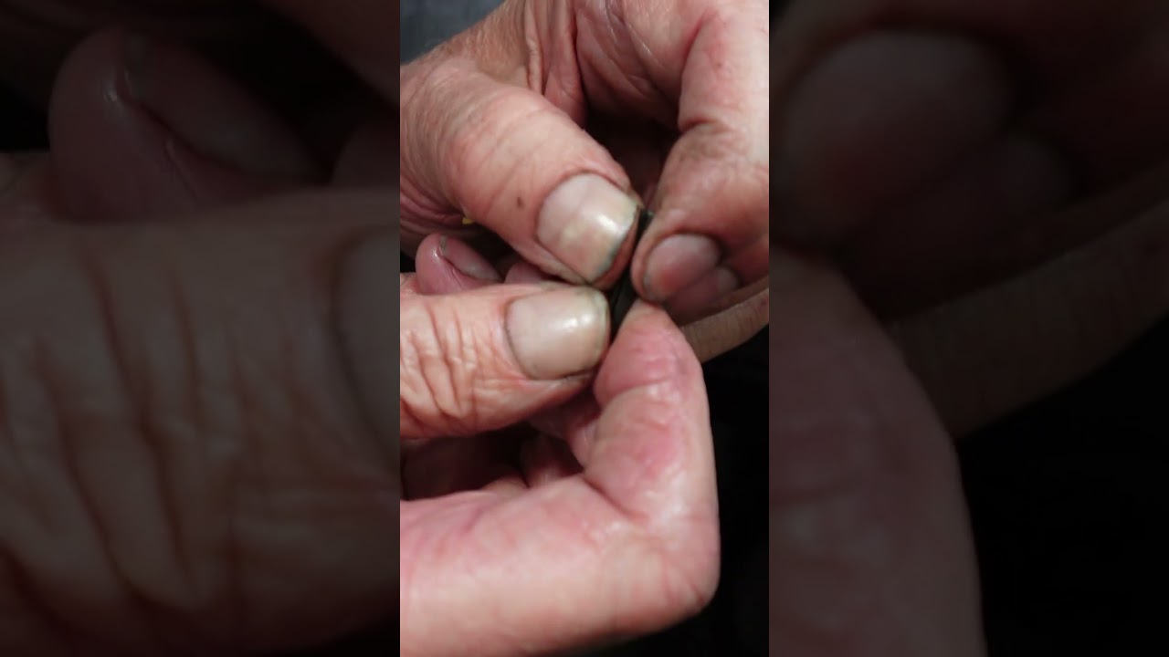 Roll pins on Gold Cups - Parker Piston Pumps #hydraulic #hydraulicpump