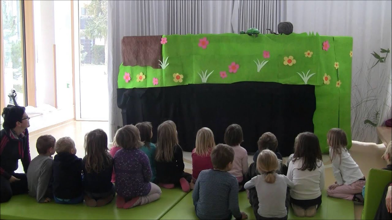 Lutkovna predstava - Želva Frida