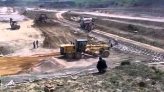 Komatsu Greyder Gd675-5 Çalışırken Kazandırıyor