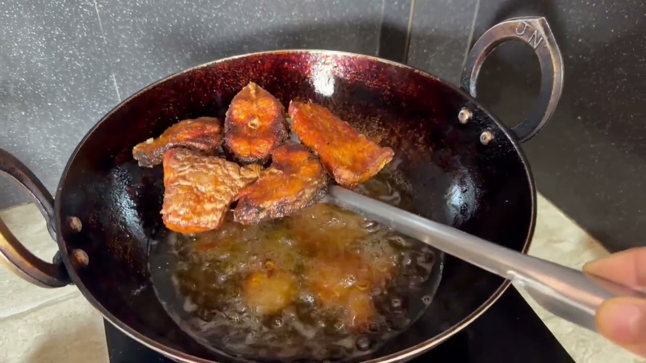 Tried new recipe (fish curry)💕 #viral #explorepage #cookingchannel #trending #fypシ #cooking 