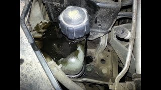 Huile dans le liquide de refroidissement sur Moteur 2.0L DCI.