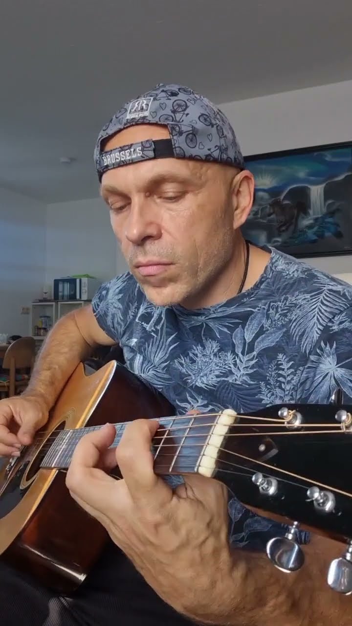 Kiso Suzuki W-100 acoustic guitar - YouTube