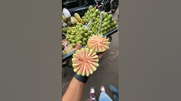 Flower Style Guava Cutting | Fruit Cutting Skills #youtubeshorts #shorts #shortvideo #viral