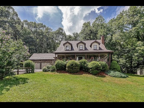 30 Eastview Road, Woodbury, NY home video tour