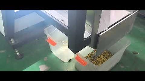 Pistachio color sorter