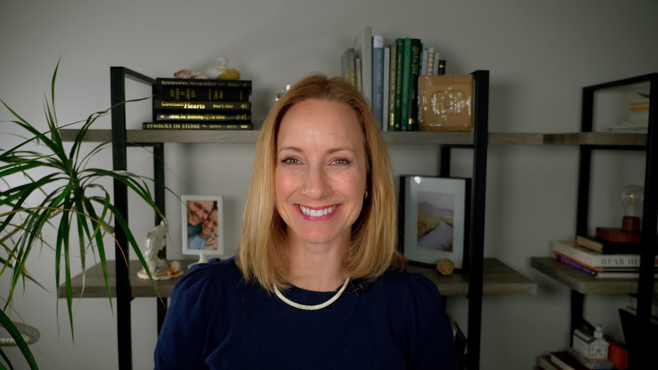 Book of Mormon [3 NEPHI 17-19]] Insights with Maria Eckersley - YouTube