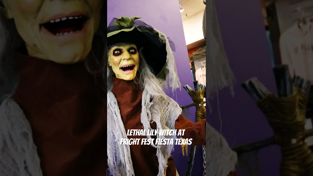 Lethal Lily Witch Loves Fright Fest #fiestatexas #animatronics