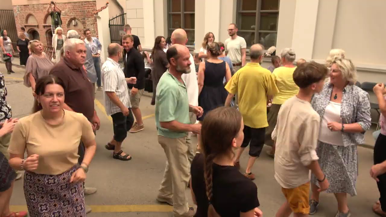 Anės polka. Kauno bandonija. Šokanti Zamenhofo gatvė. Zamenhofo g. 4, Kaunas 2024 09 02