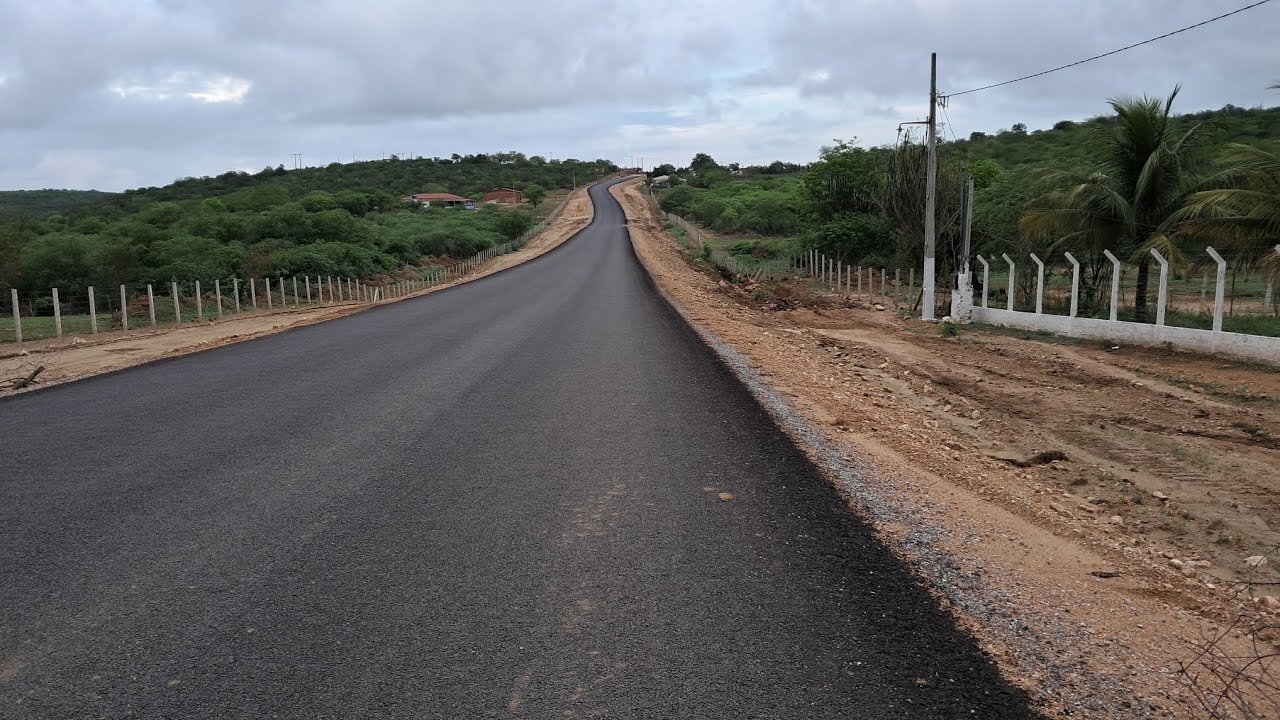 Vejam como está apb 132 perto da cidade de boqueirão. Esta obra custará 70 milhões de reais.