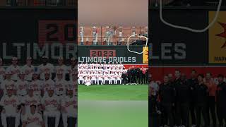 Joan Jett photobombed the Orioles team photo 😂